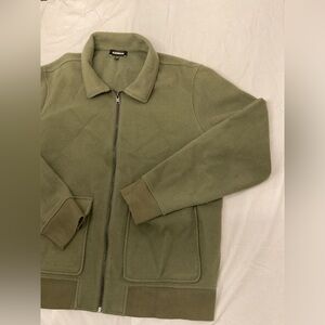 Green express zip up